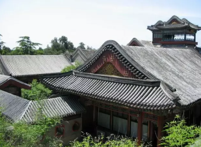 中国古建筑的屋顶、斗拱、墙与柱、台基